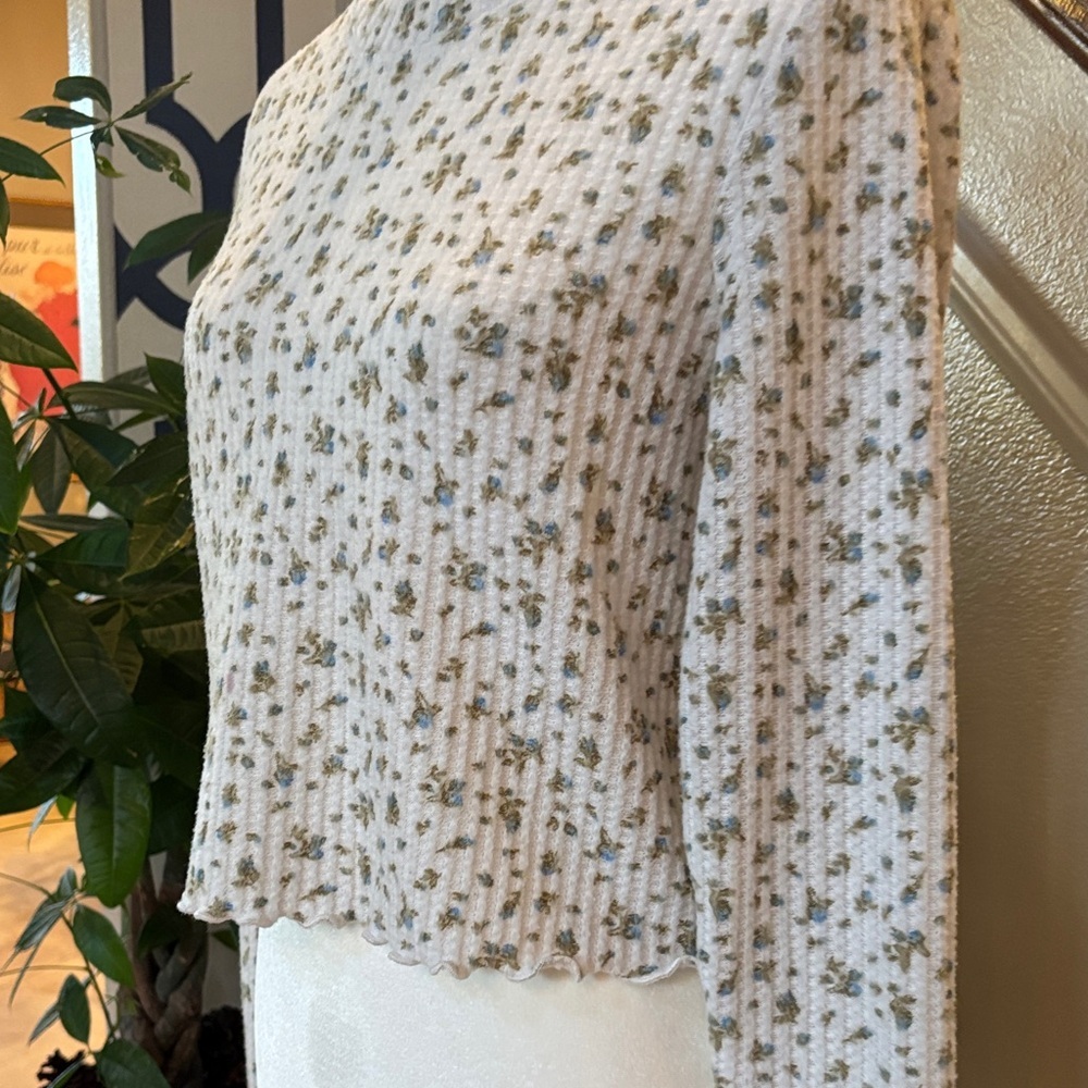 ✨Vintage-Inspired Y2K Floral Feminine Knit Long Sleeve ✨ - Picture 6 of 10